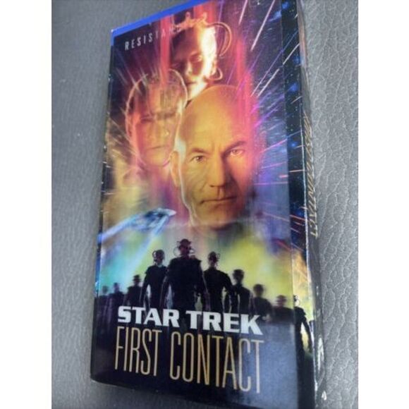 Star Trek: First Contact (VHS, Widescreen) Holo Hologram Front Case Minimal Wear - Picture 2 of 8
